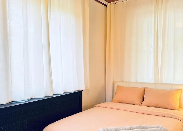 Affordable In A With Garden Near Danube For Long Daire