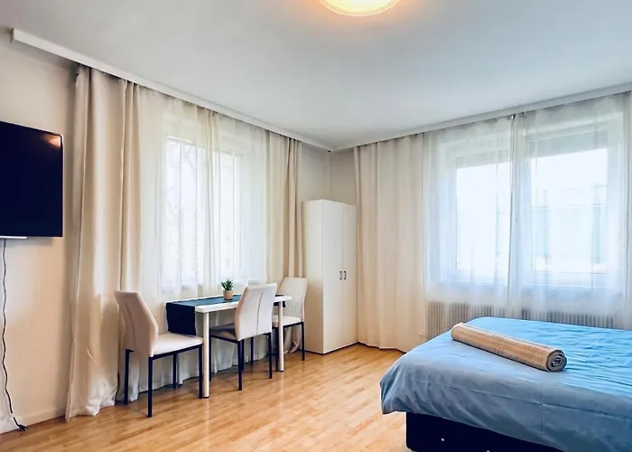 Affordable In A With Garden Near Danube For Long Daire