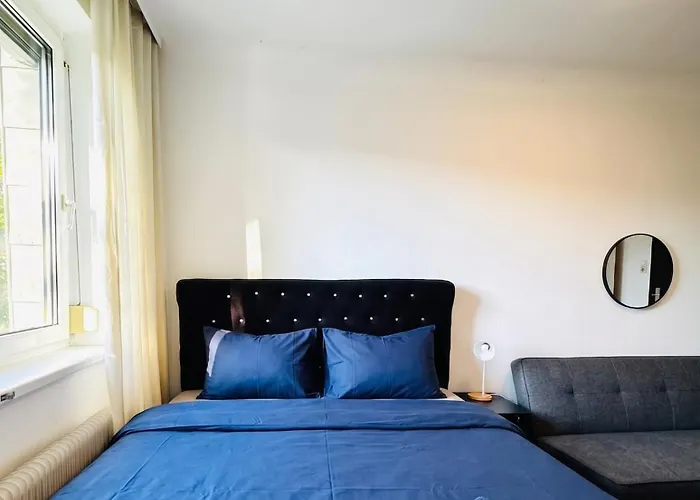 Affordable In A With Garden Near Danube For Long Viyana