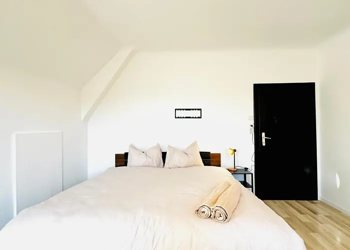 Daire Affordable In A With Garden Near Danube For Long