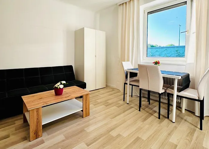Daire Affordable In A With Garden Near Danube For Long
