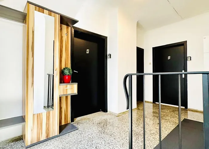 Affordable In A With Garden Near Danube For Long Daire *