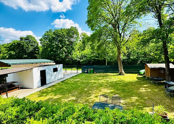 Affordable In A With Garden Near Danube For Long Viyana